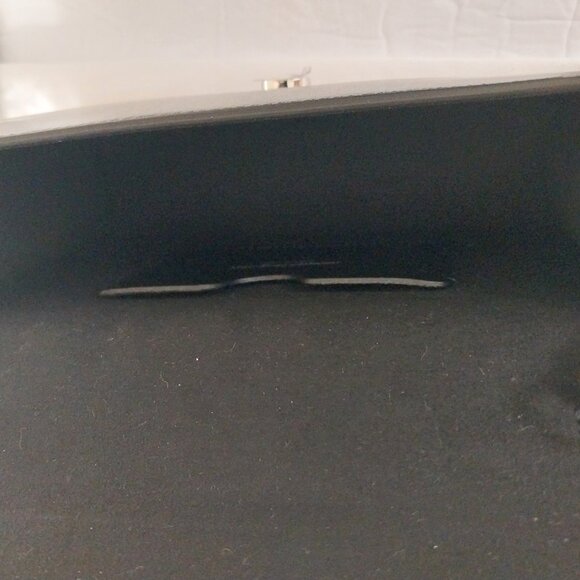 Alexander McQueen Skull Leather Chain Crossbody Black - Picture 8 of 10